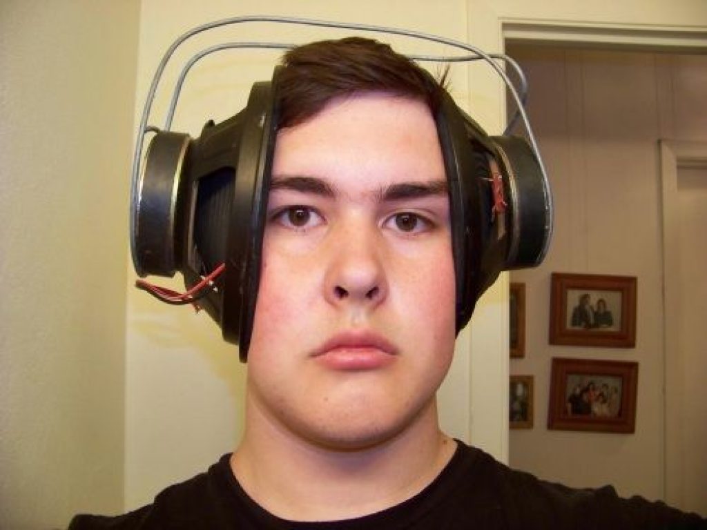 bad-sound-quality-gaming-headphone