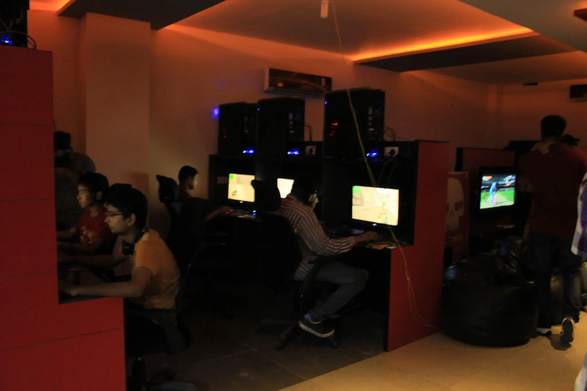 NxGT Gaming Lounge - Photos