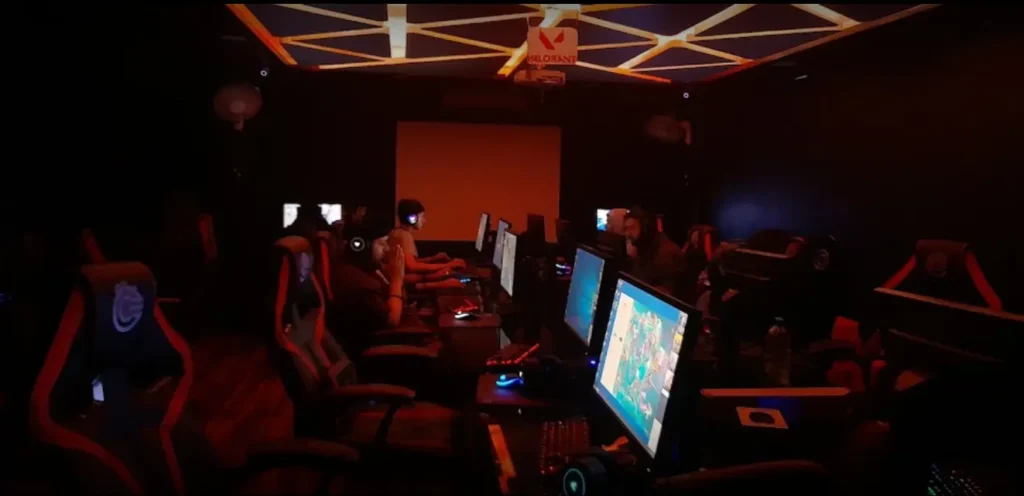 Domin8 eSports Cafe - Best Gaming Cafe in Manorama Ganj, Indore