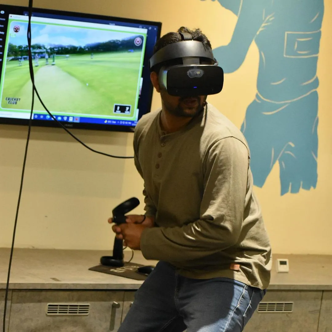 VR Gaming Café - Cricket