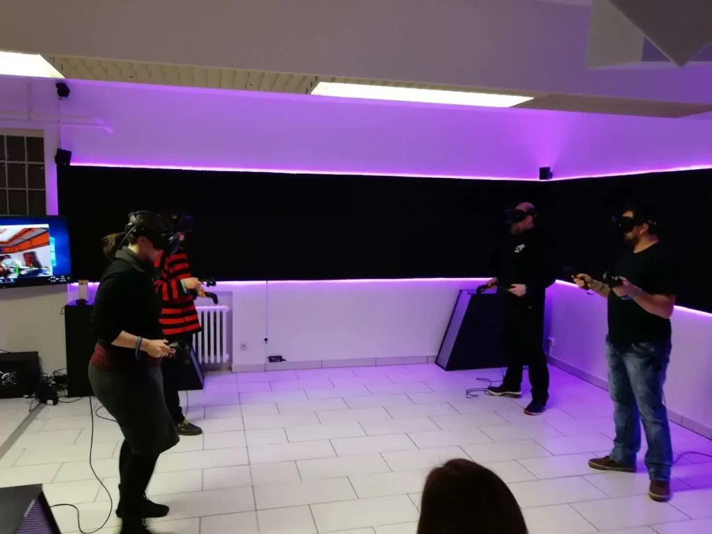 Holocafé Aachen – Virtual Reality Gaming in Germany