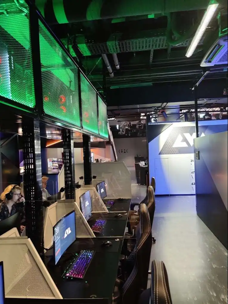 LVL World of Gaming - Gaming Cafe in Germany