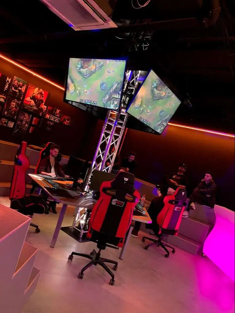 Misfits’ Alienware Center for Esports (Misfits Gaming Arena)
