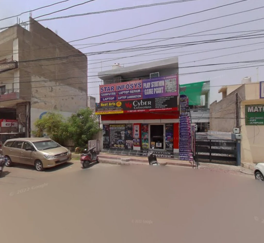 Cyber Connections - Building - Gaming Cafe in Amritsar