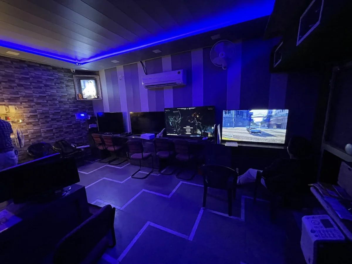 Cyber Connections Gaming Cafe Amritsar interior gaming setup