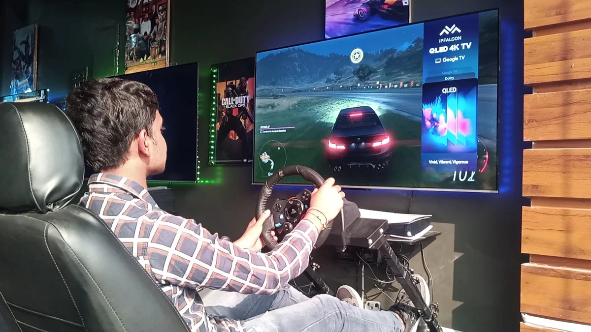 Evolve Gaming Zone Lucknow interior