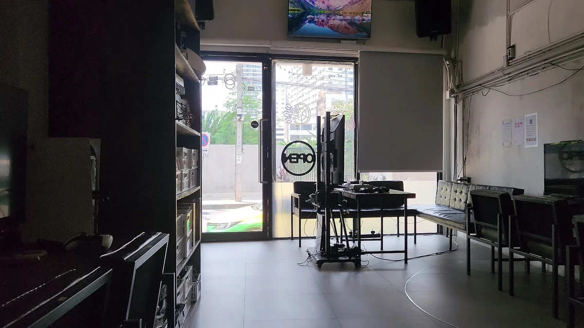 Gamebar Odyssey Ekkamai Bangkok interior gaming setup