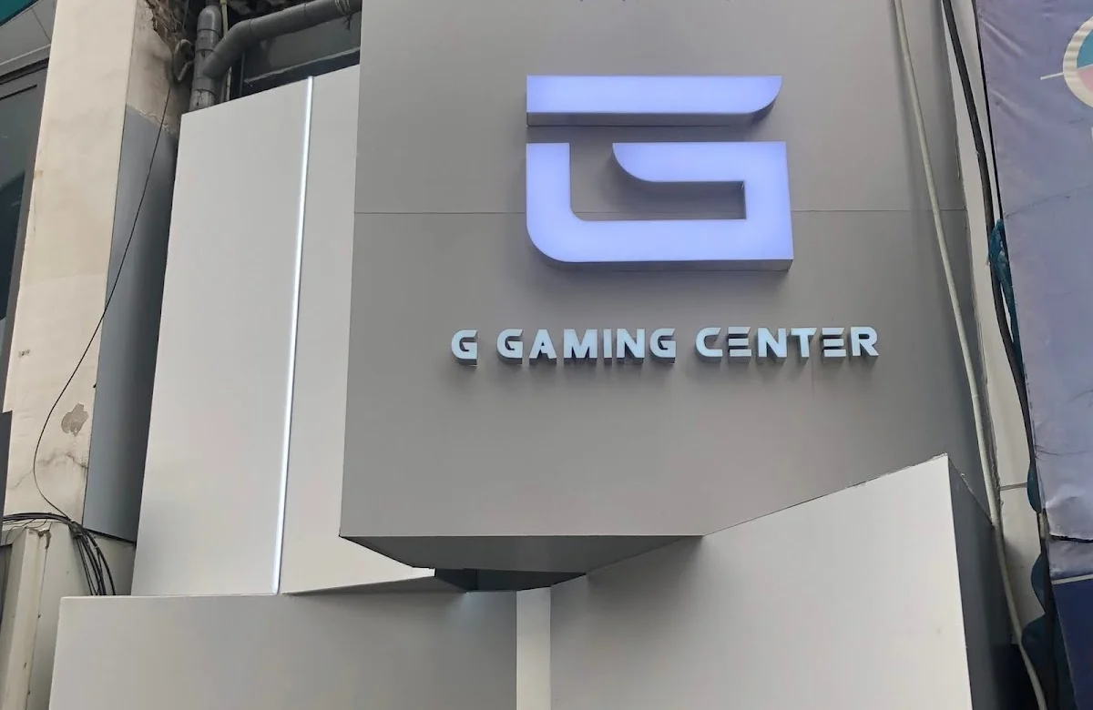 GG Gaming Nguyen Trai District 5 Cholon Ho Chi Minh City interior gaming setup