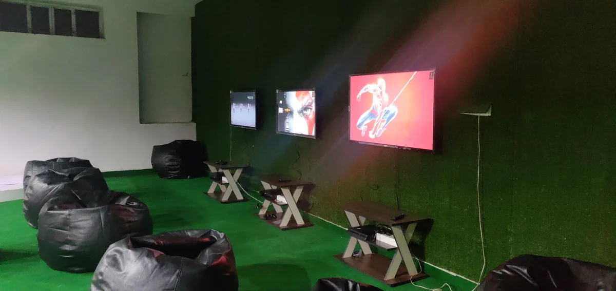 Hide Out Gamers Cafe Jaipur interior