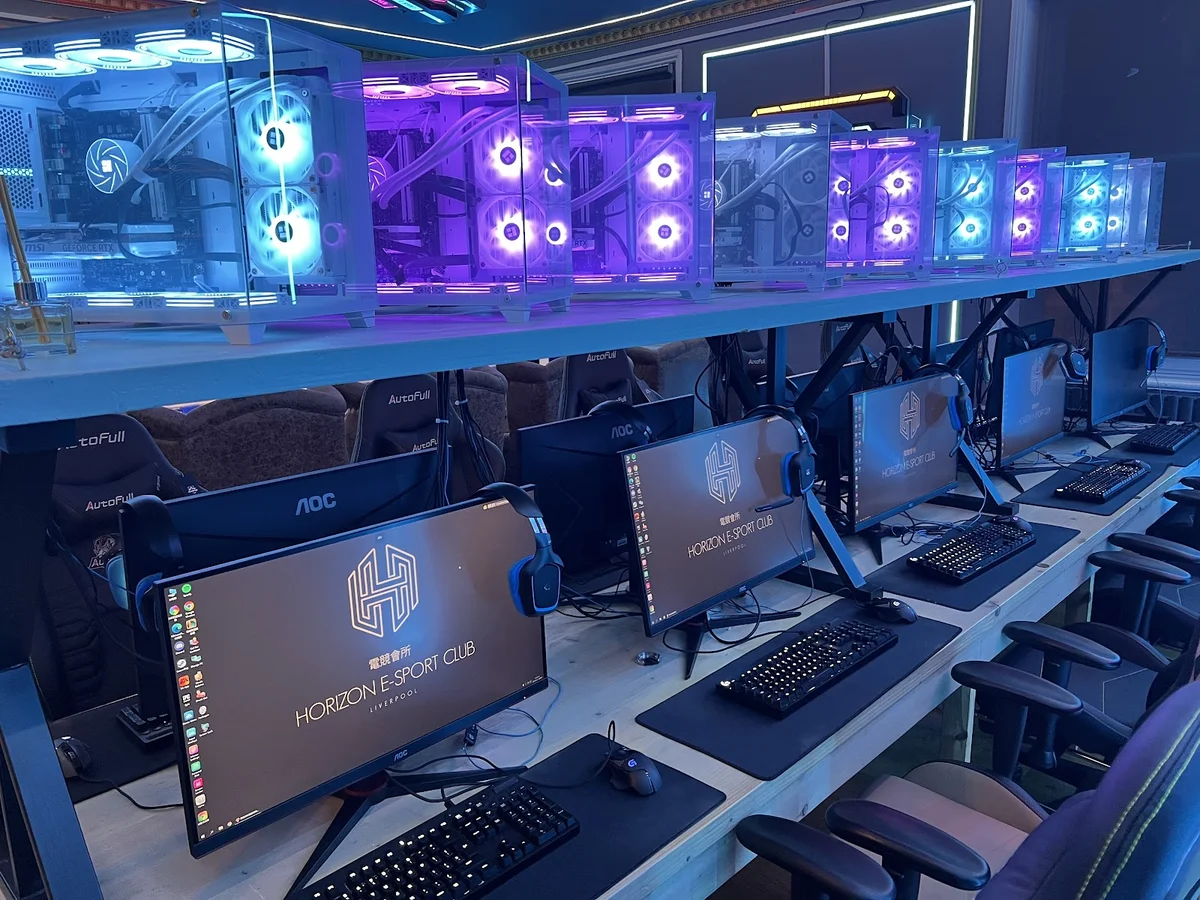 Horizon E-Sport Club Liverpool interior gaming setup