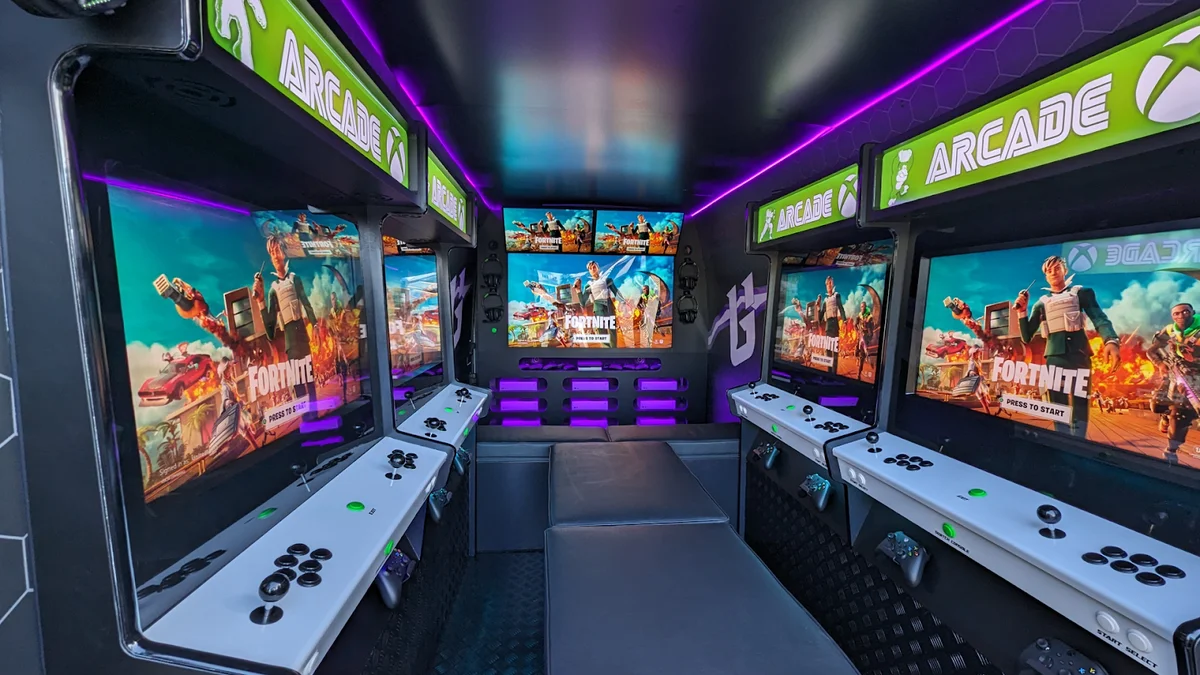 Kingpin Gold Coast interior gaming setup