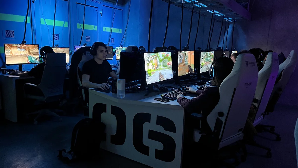 Project HIVE Gaming Nuremberg interior community hub