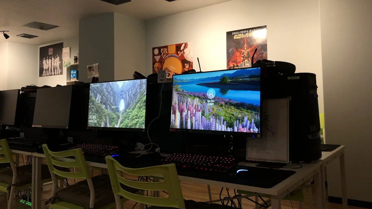 REDEE Osaka Japan interior